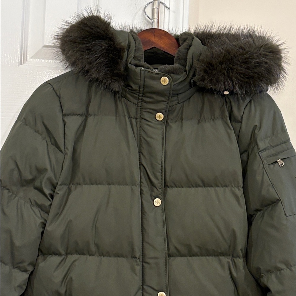 Ralph Lauren Olive Green Puffer Coat with Faux Fur Hood - Picture 5 of 12